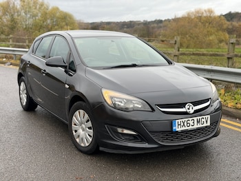 Used Vauxhall Astra 2013 for sale - 76542919: Photo