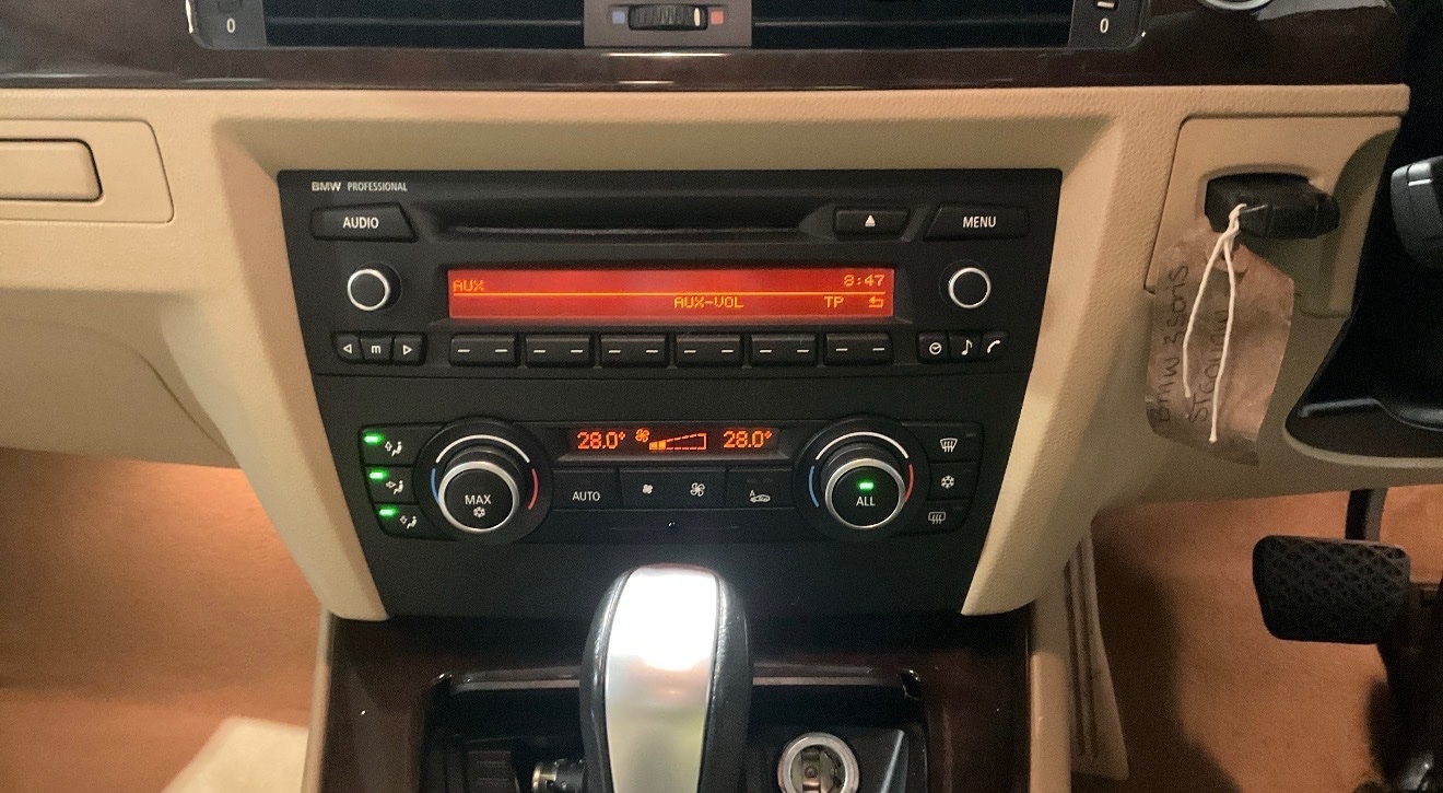 Used BMW 3 Series 2010 for sale - 76941900: Photo 11