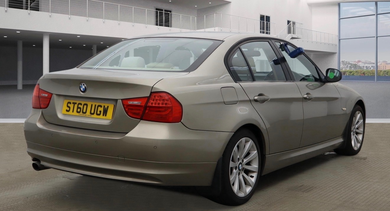 Used BMW 3 Series 2010 for sale - 76941900: Photo 4