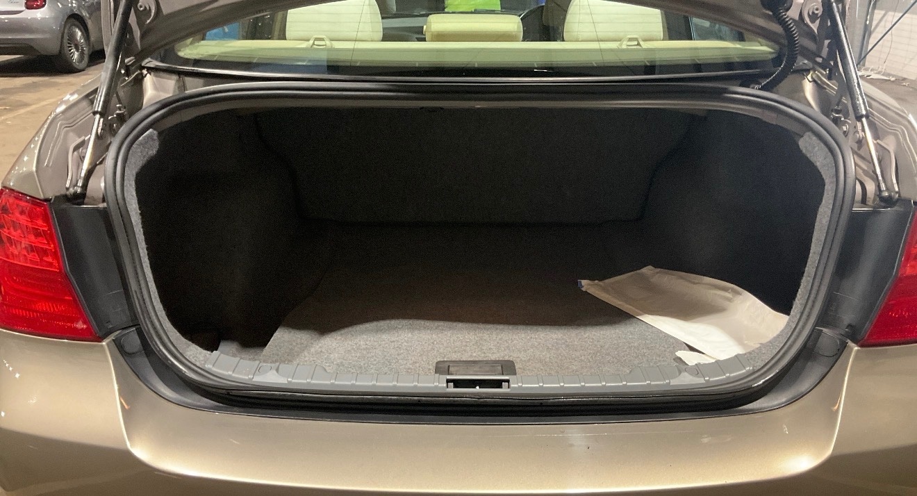 Used BMW 3 Series 2010 for sale - 76941900: Photo 7