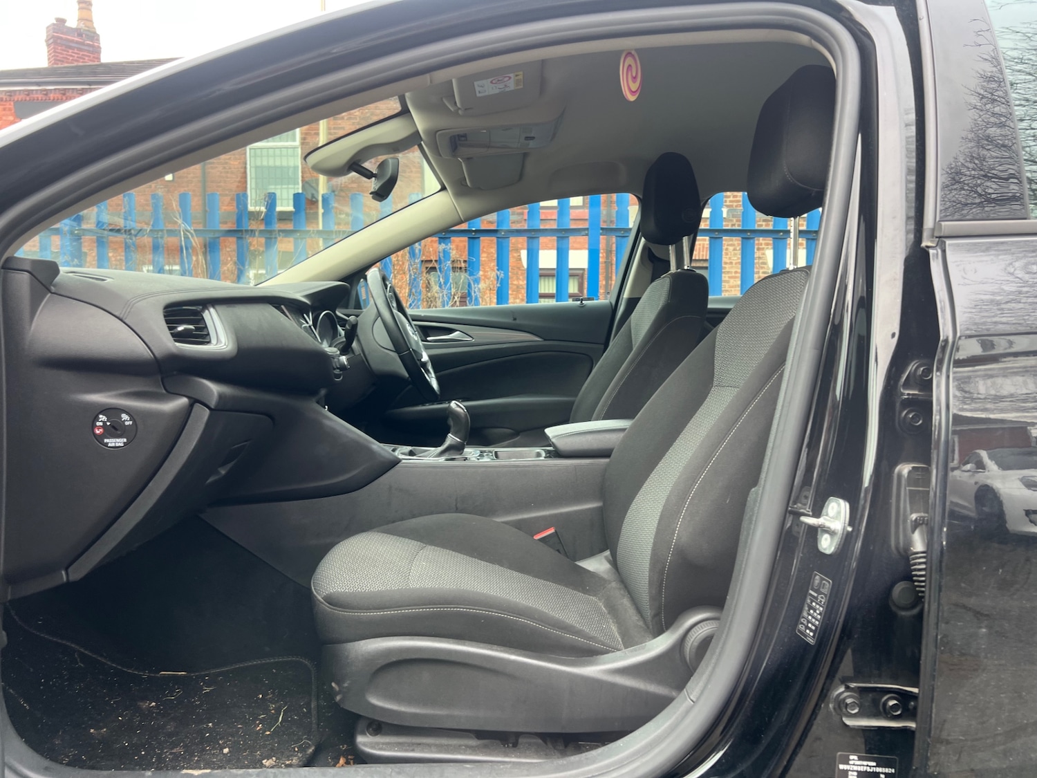 Used Vauxhall Insignia 2017 for sale - 77688625: Photo 4