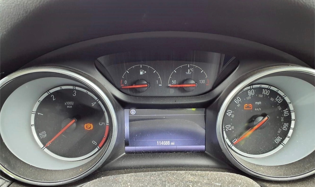 Used Vauxhall Insignia 2017 for sale - 77688625: Photo 6