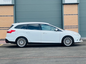 Used Ford Focus 2012 for sale - 76041624: Photo
