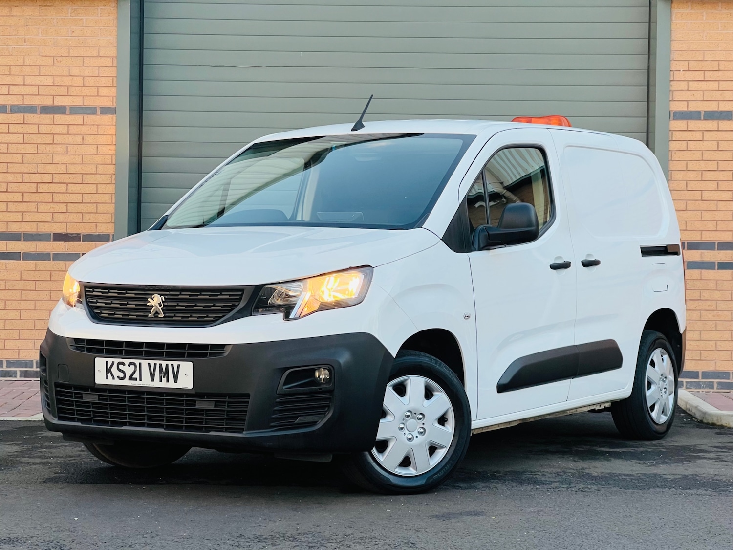 Used Peugeot Partner 2021 for sale - 78183505: Photo 1