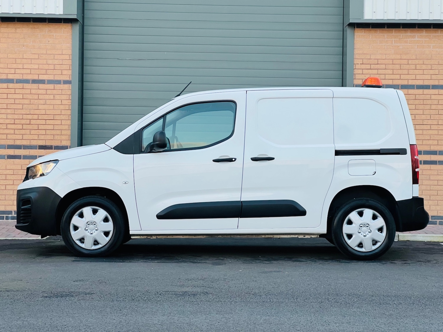 Used Peugeot Partner 2021 for sale - 78183505: Photo 10