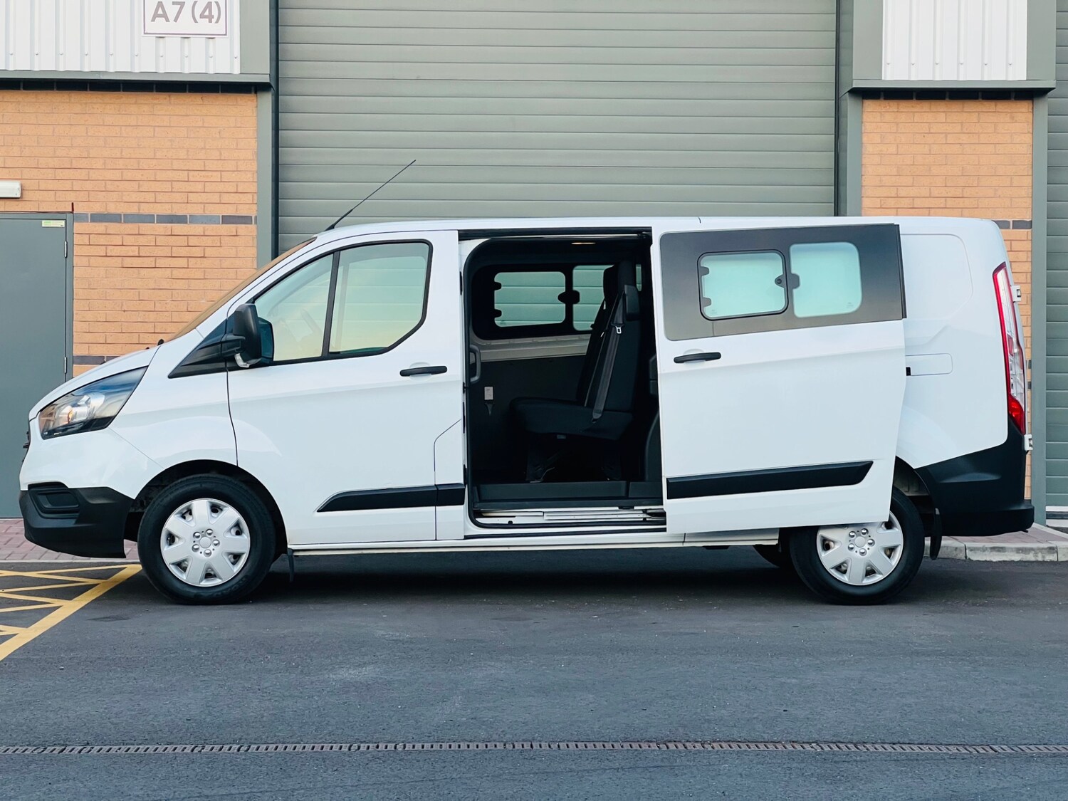 Used Ford Transit Custom 2019 for sale - 77954331: Photo 11