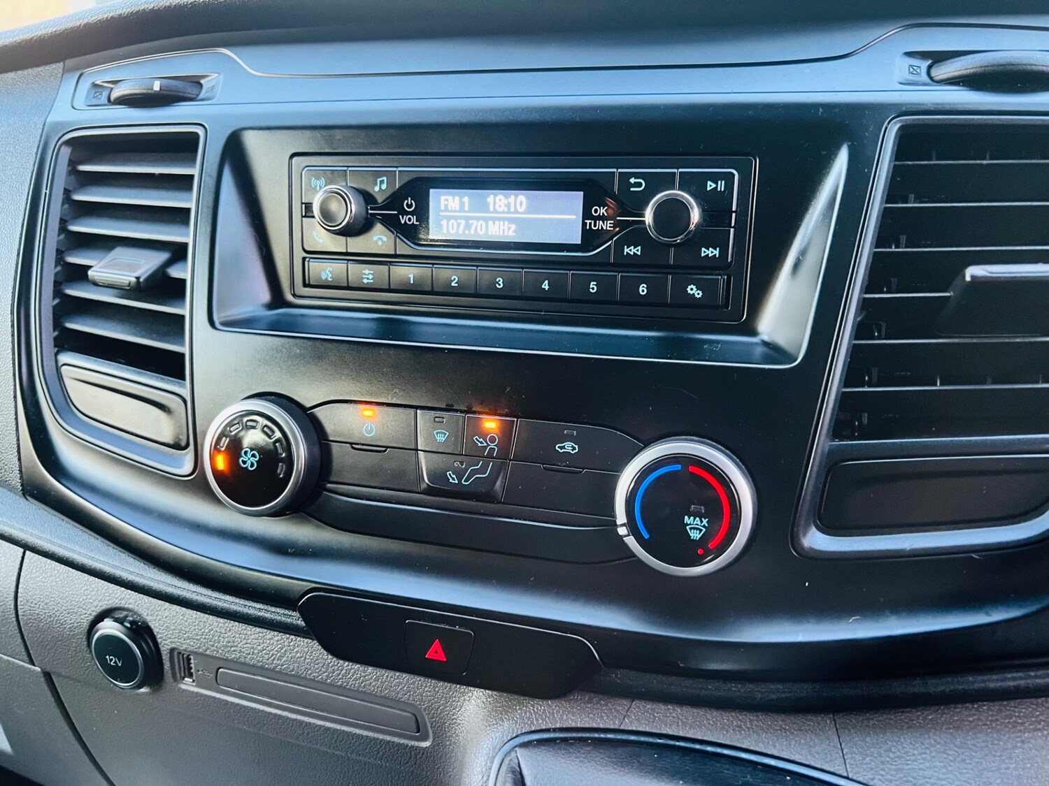 Used Ford Transit Custom 2019 for sale - 77954331: Photo 22