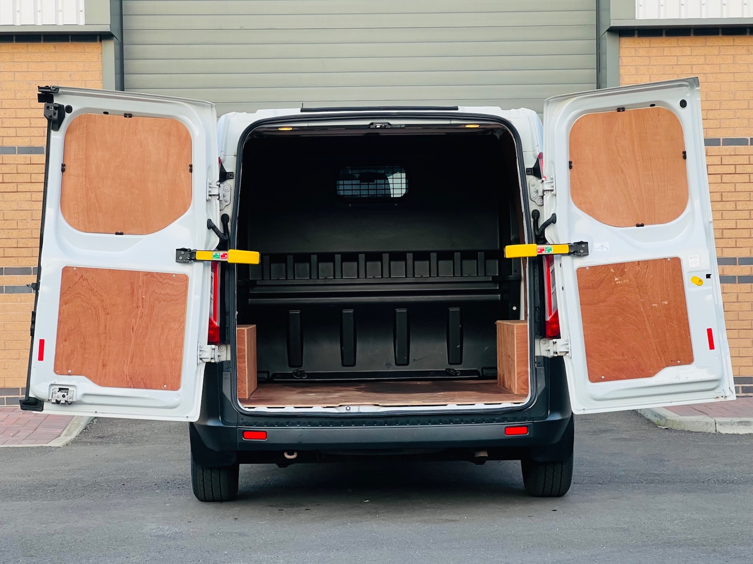 Used Ford Transit Custom 2019 for sale - 77954331: Photo 7