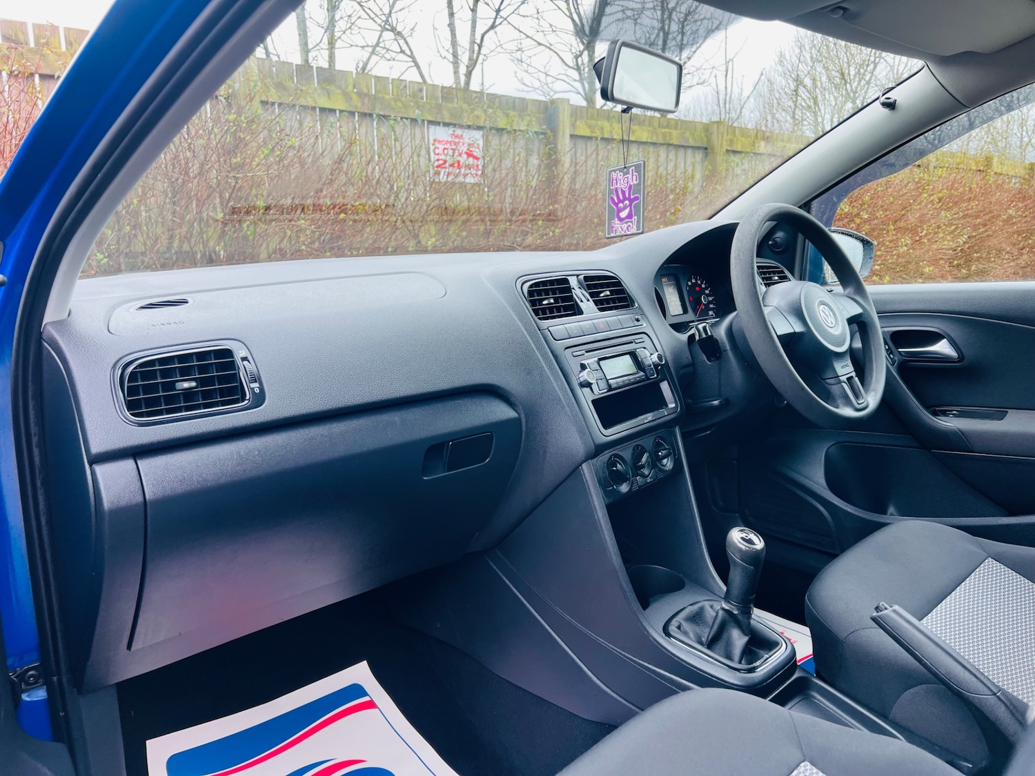 Used Volkswagen Polo 2010 for sale - 77382003: Photo 10