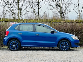 Used Volkswagen Polo 2010 for sale - 77382003: Photo