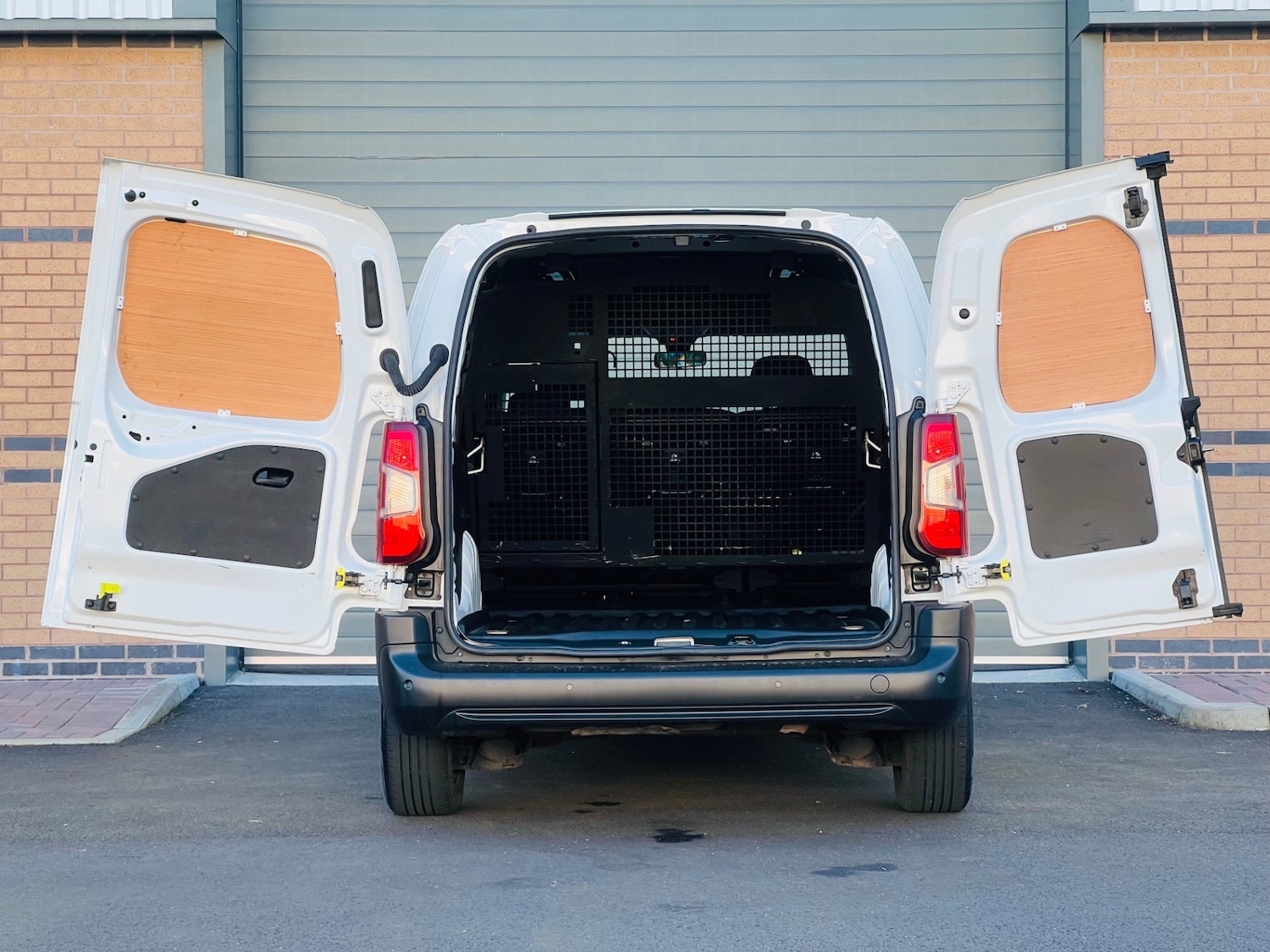 Used Peugeot Partner 2021 for sale - 78141346: Photo 10