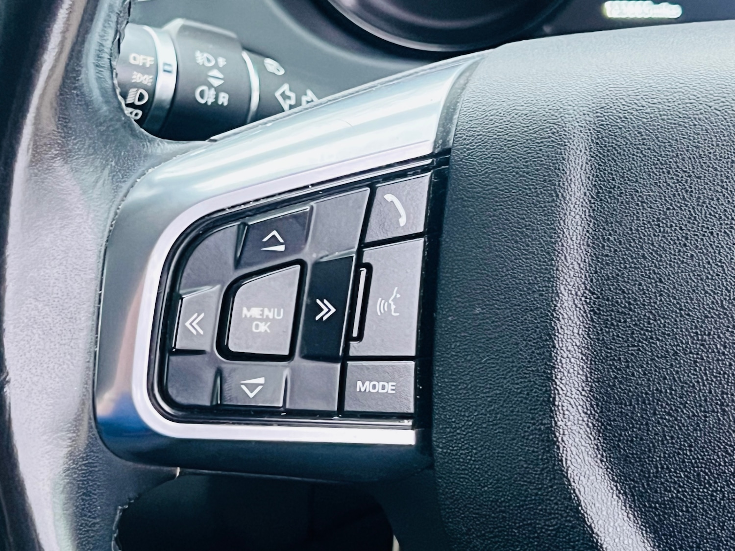 Used Land Rover Discovery Sport 2019 for sale - 77277698: Photo 20