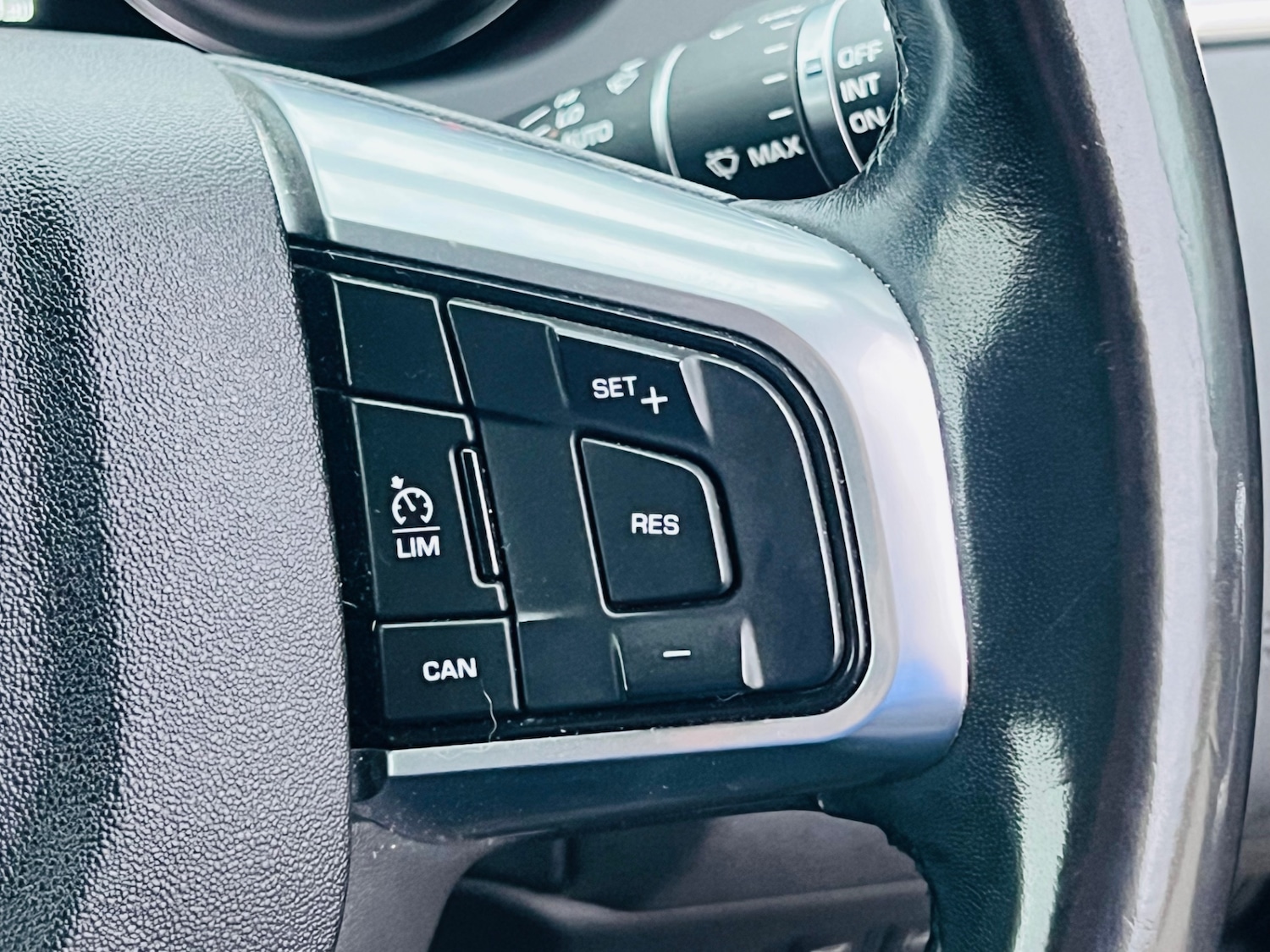 Used Land Rover Discovery Sport 2019 for sale - 77277698: Photo 21