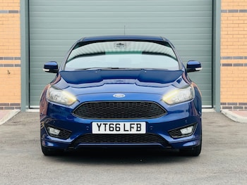 Used Ford Focus 2016 for sale - 76281815: Photo 2