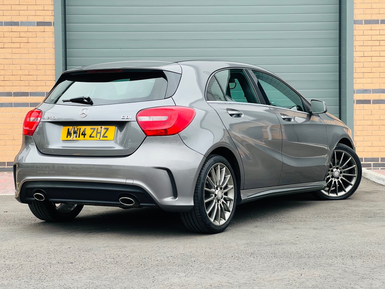 Used Mercedes-Benz A-Class 2014 for sale - 76258142: Photo 6