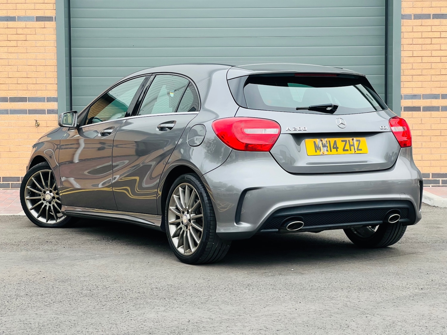 Used Mercedes-Benz A-Class 2014 for sale - 76258142: Photo 8