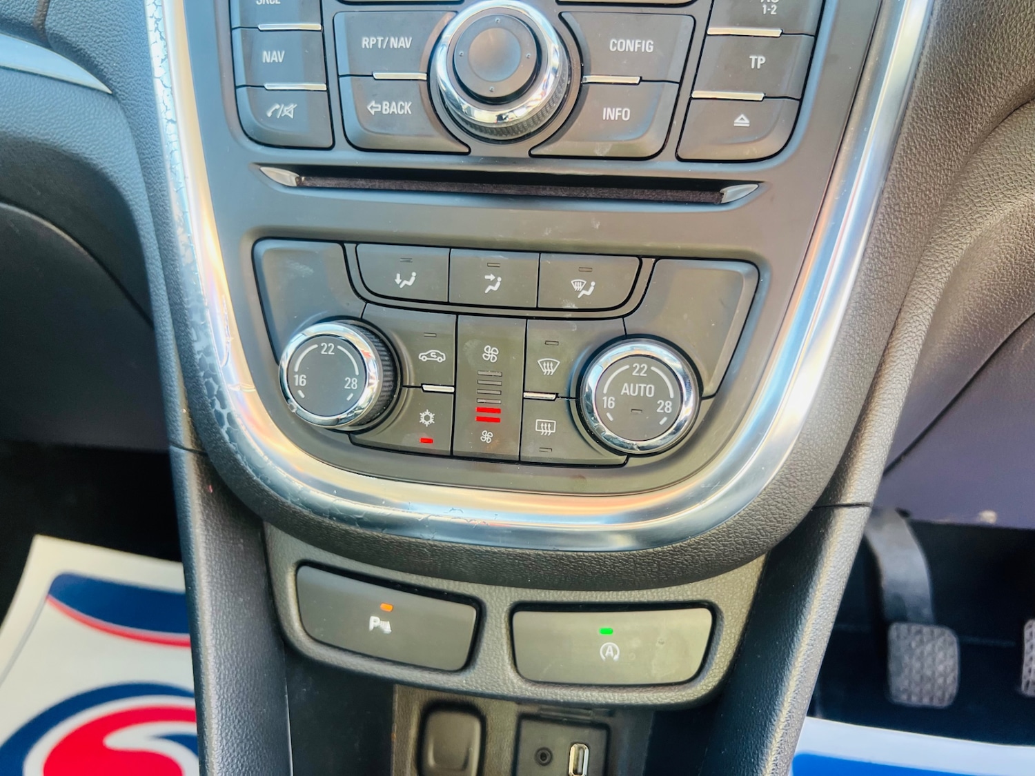 Used Vauxhall Mokka 2016 for sale - 77938577: Photo 14