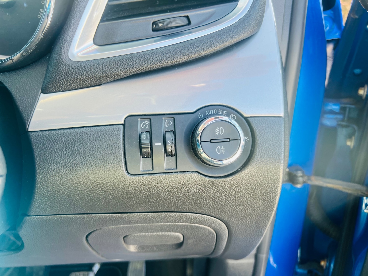 Used Vauxhall Mokka 2016 for sale - 77938577: Photo 19