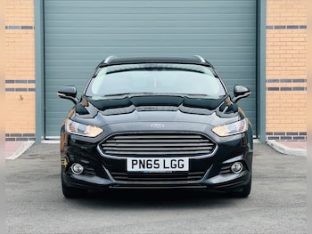 Used Ford Mondeo 2015 for sale - 76041612: Photo