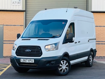 Used Ford Transit 2018 for sale - 76000535: Photo