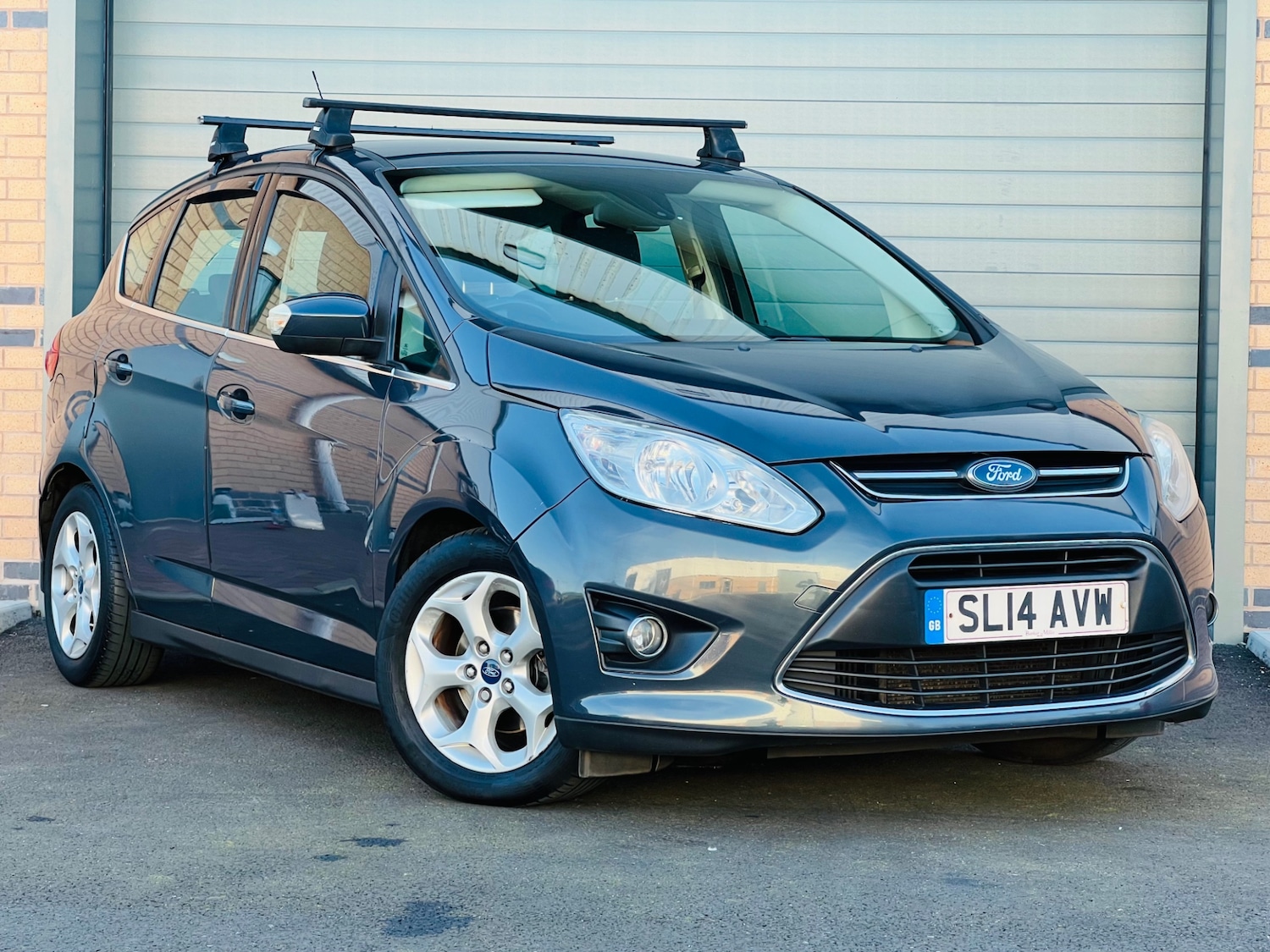 Used Ford C-Max 2014 for sale - 78162570: Photo 2