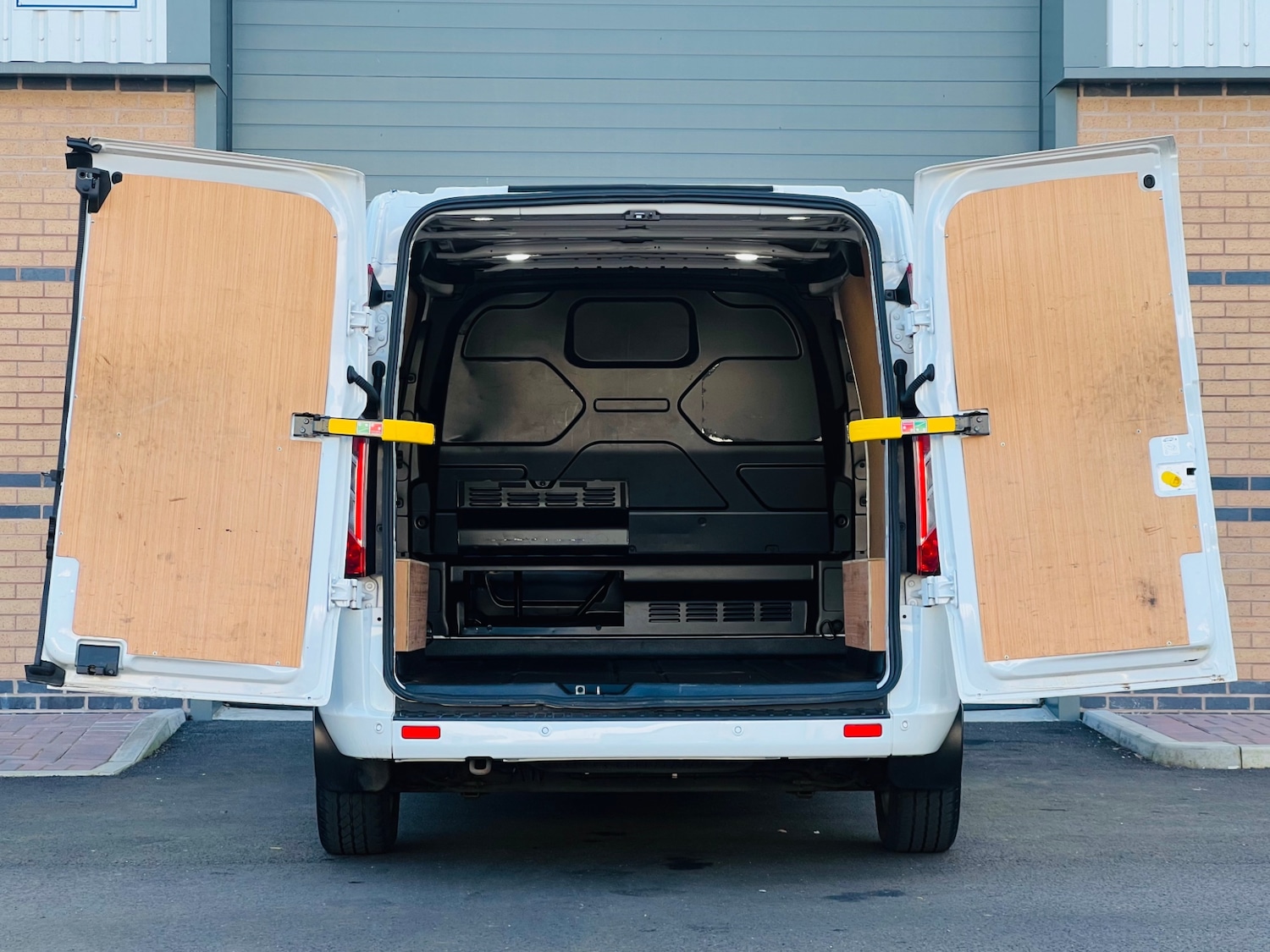 Used Ford Transit Custom 2022 for sale - 78169040: Photo 8