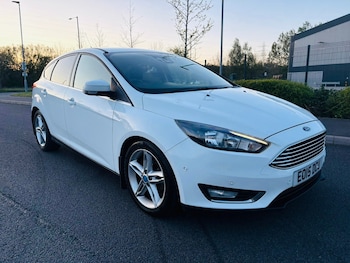 Used Ford Focus 2015 for sale - 78365110: Photo