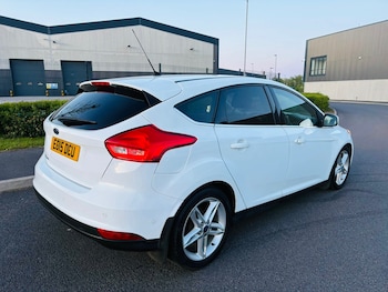 Used Ford Focus 2015 for sale - 78365110: Photo
