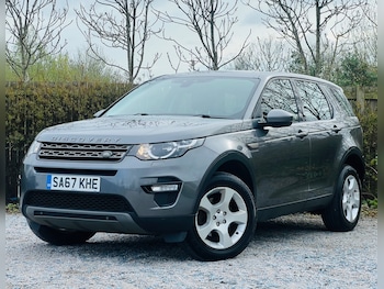 Used Land Rover Discovery Sport 2017 for sale - 78437147: Photo