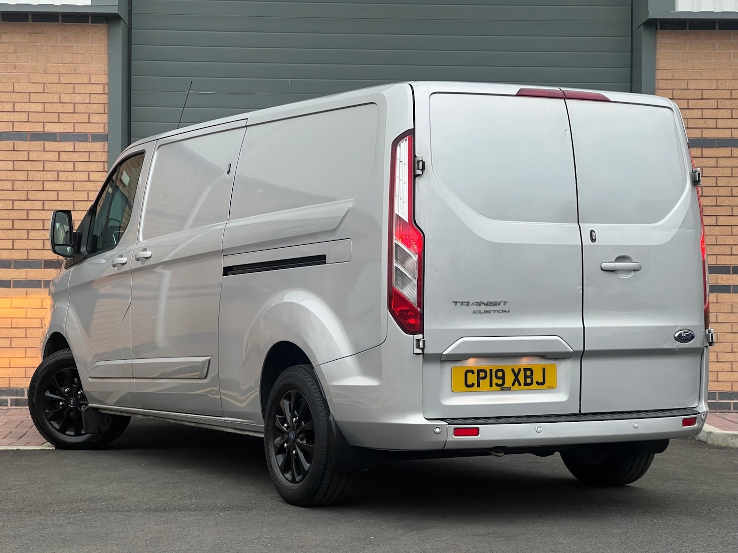 Used Ford Transit Custom 2019 for sale - 77381319: Photo 11