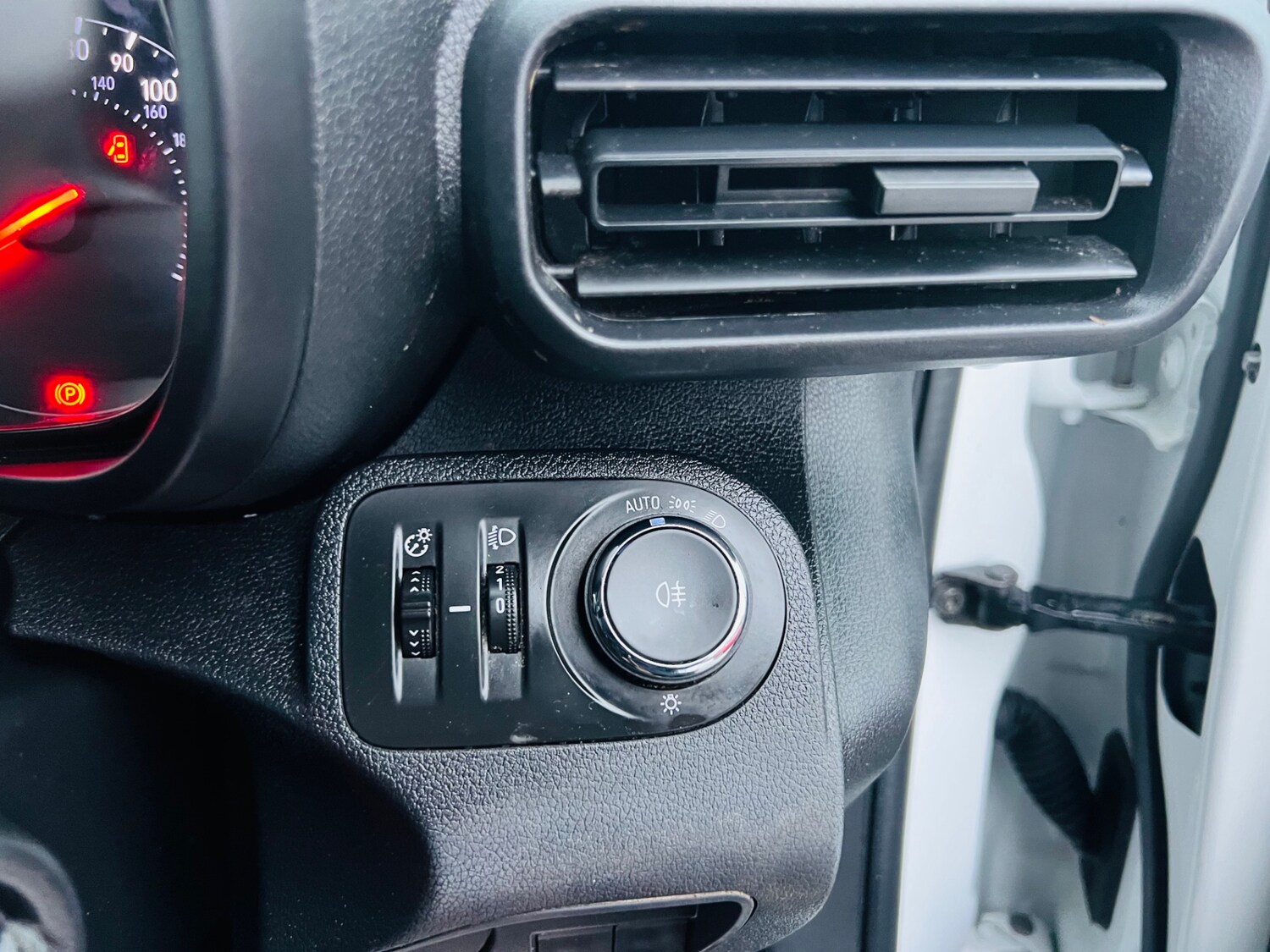 Used Vauxhall Combo 2021 for sale - 77803690: Photo 25