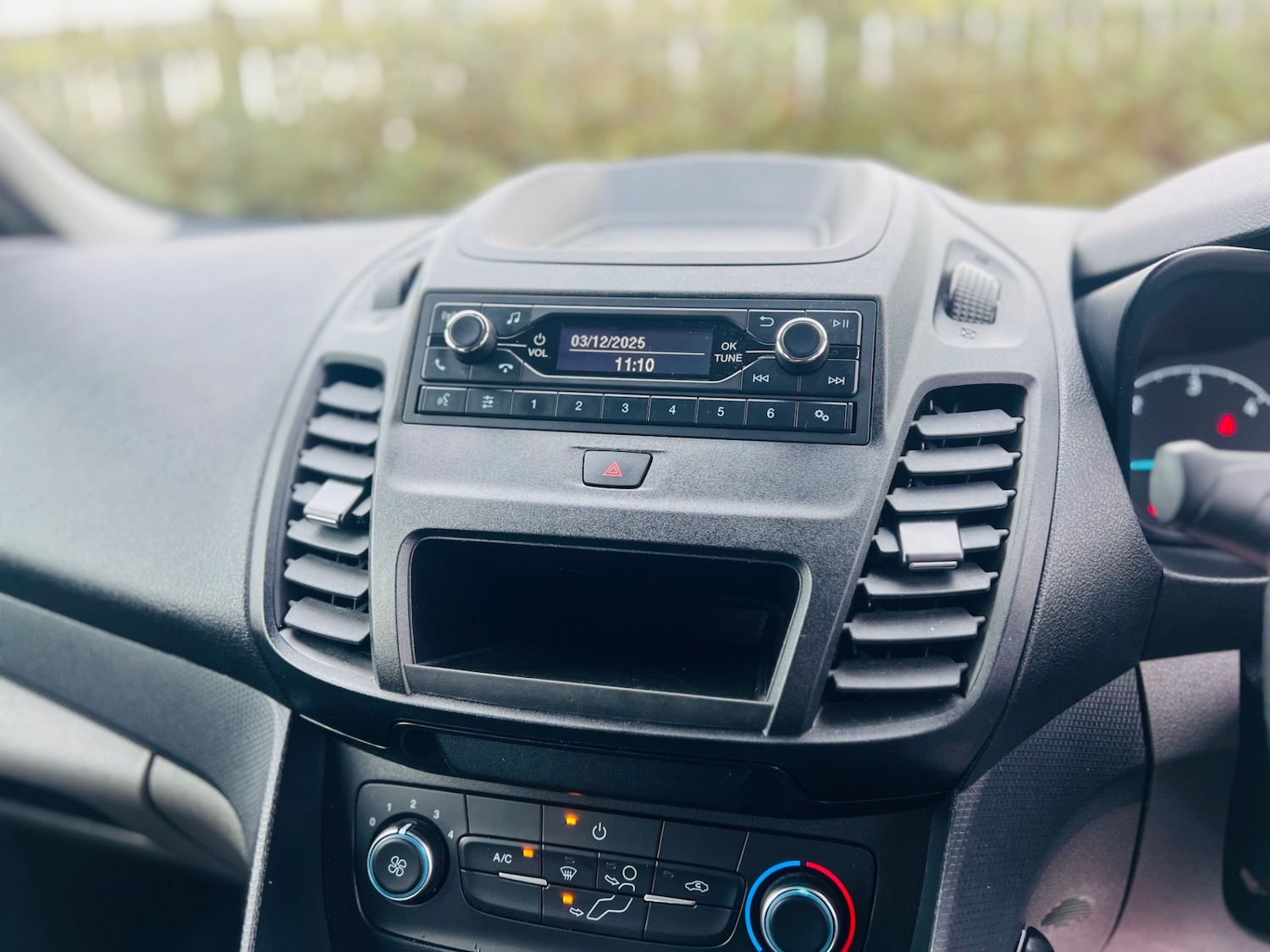 Used Ford Transit Connect 2021 for sale - 76782582: Photo 18