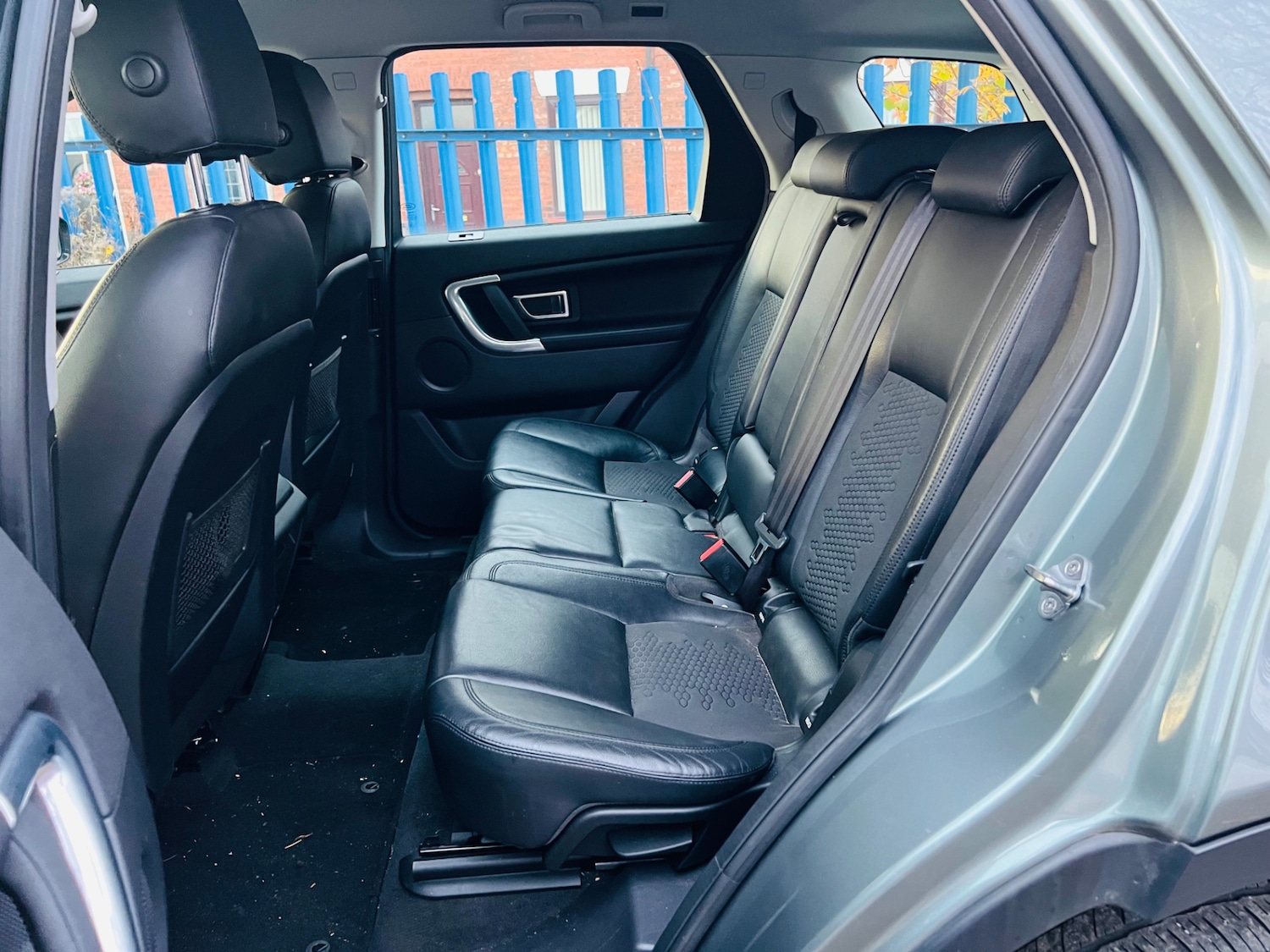 Used Land Rover Discovery Sport 2016 for sale - 76507746: Photo 7