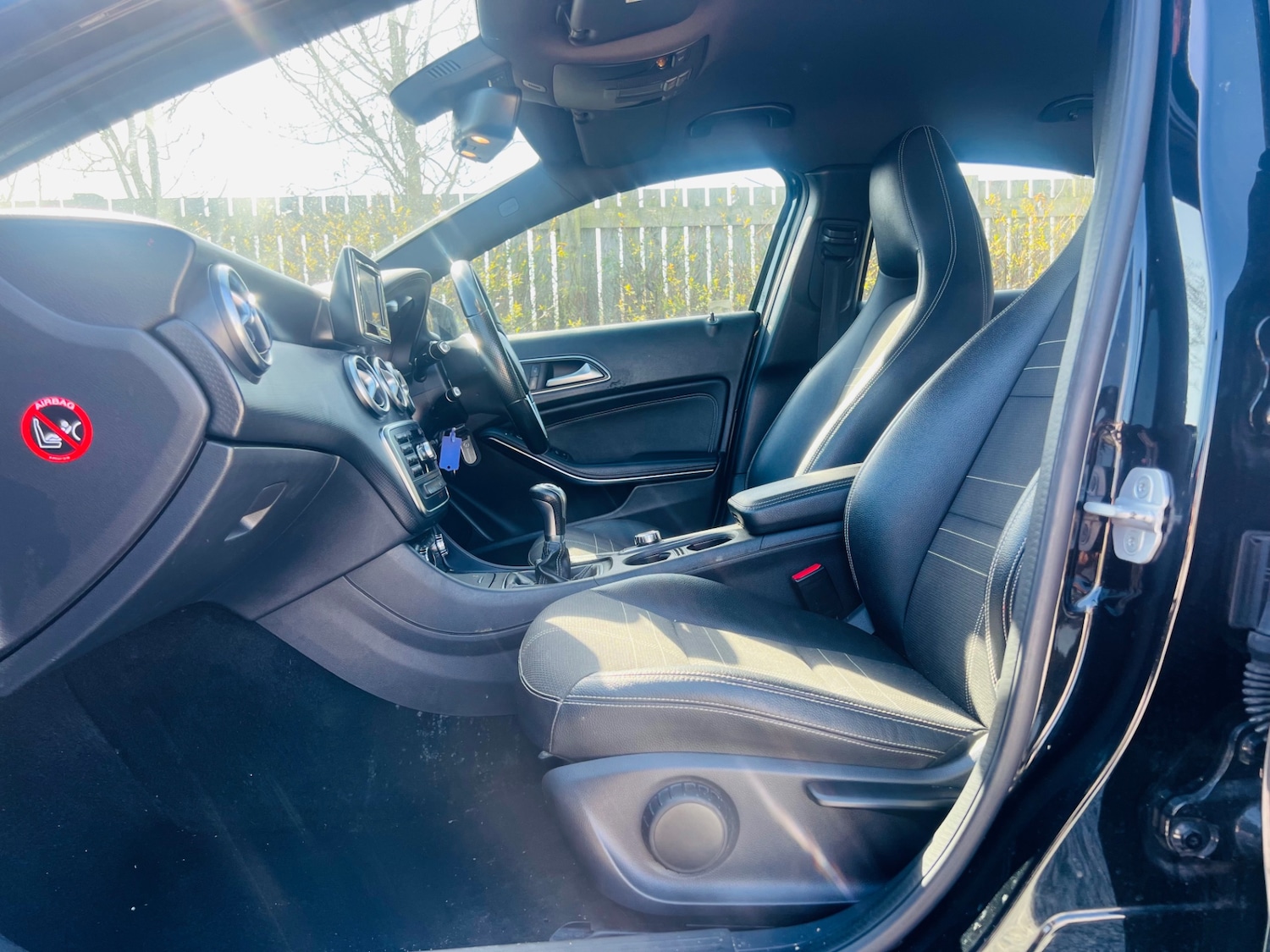 Used Mercedes-Benz A-Class 2015 for sale - 77938625: Photo 10