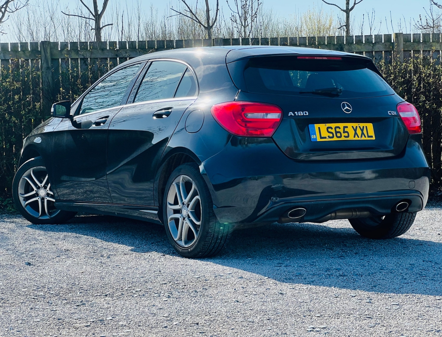 Used Mercedes-Benz A-Class 2015 for sale - 77938625: Photo 8