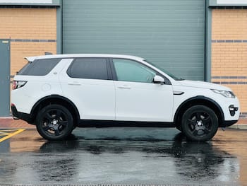 Used Land Rover Discovery Sport 2018 for sale - 79725734: Photo
