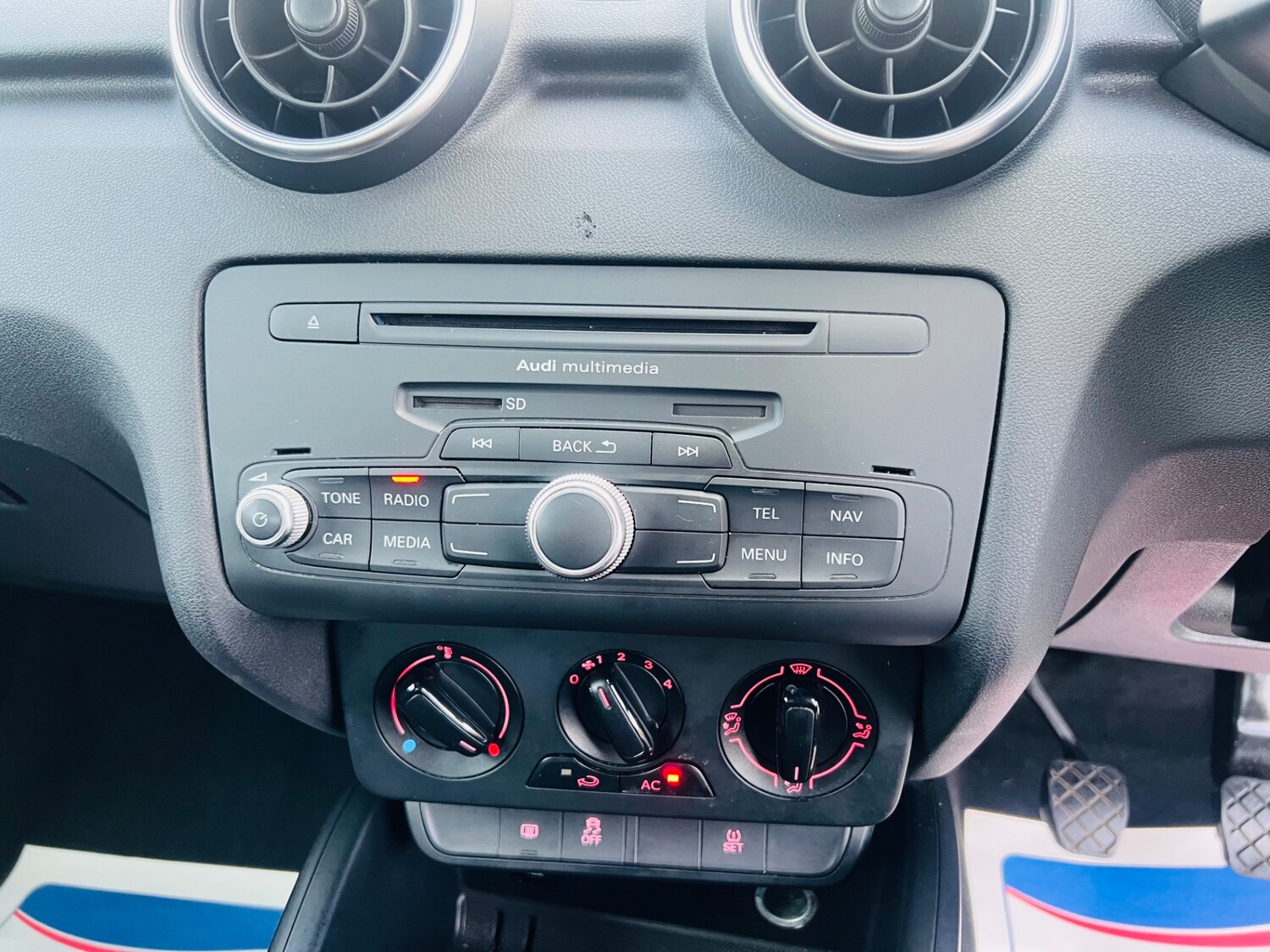 Used Audi A1 2015 for sale - 76895832: Photo 19