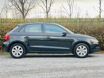 Used Audi A1 2015 for sale - 76895832: Photo