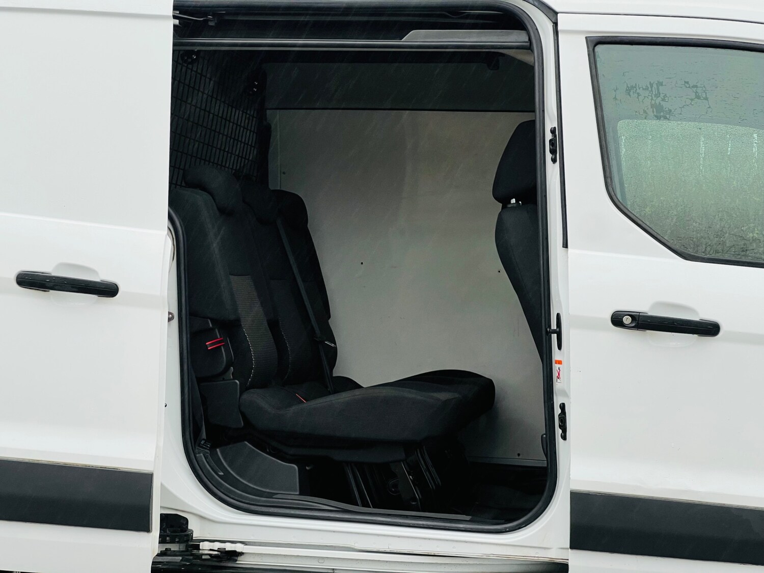 Used Ford Transit Connect 2018 for sale - 77732348: Photo 6