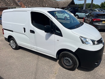 Used Nissan NV200 2018 for sale - 75190695: Photo