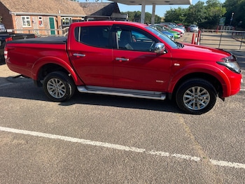 Used Mitsubishi L200 2017 for sale - 79352458: Photo