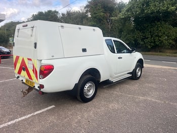 Used Mitsubishi L200 2015 for sale - 79786744: Photo