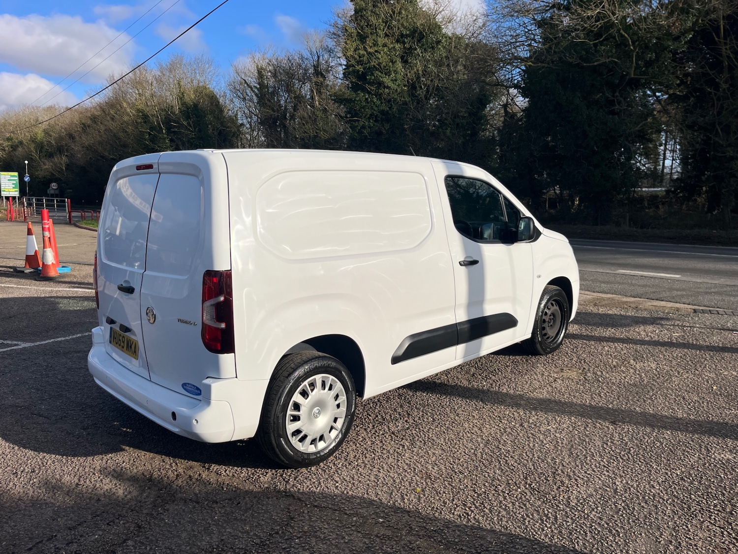 Used Vauxhall Combo 2019 for sale - 77259174: Photo 4