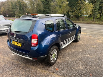 Used Dacia Duster 2018 for sale - 76681875: Photo