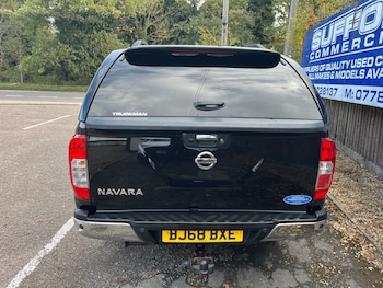 Used Nissan Navara 2018 for sale - 76330980: Photo
