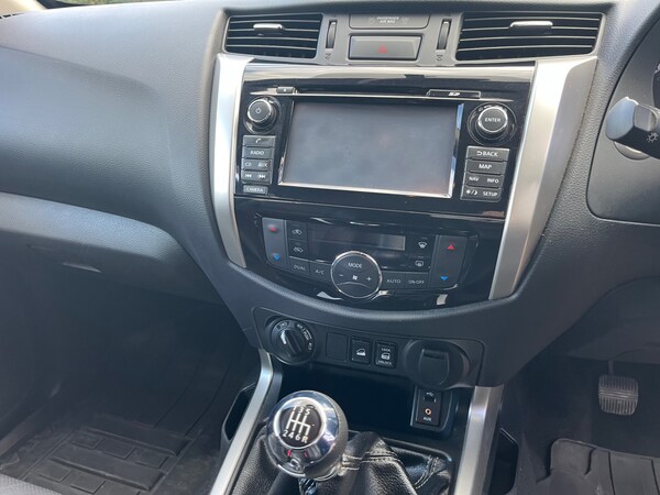 Used Nissan Navara 2018 for sale - 76330980: Photo 6