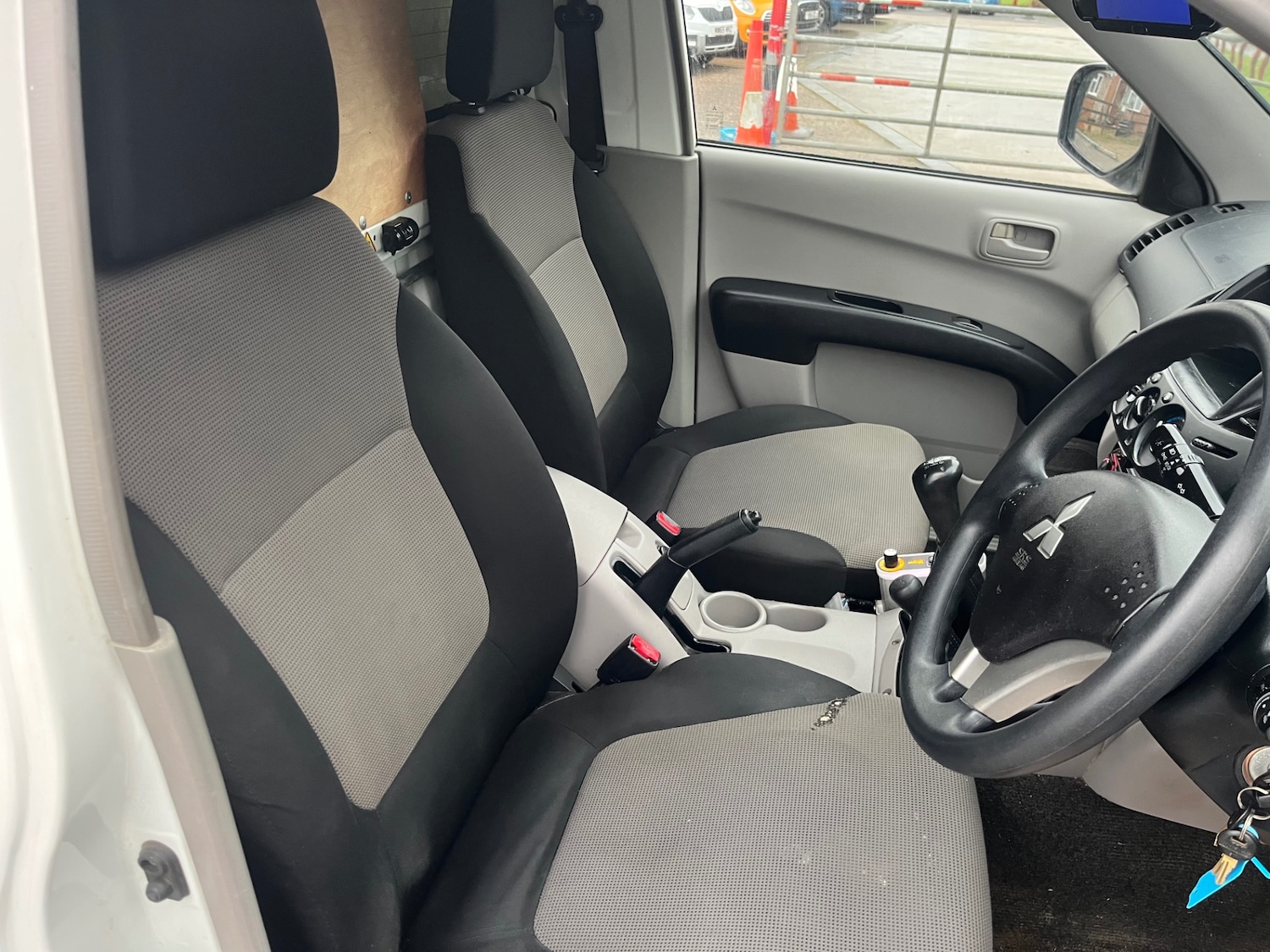 Used Mitsubishi L200 2014 for sale - 77285564: Photo 6