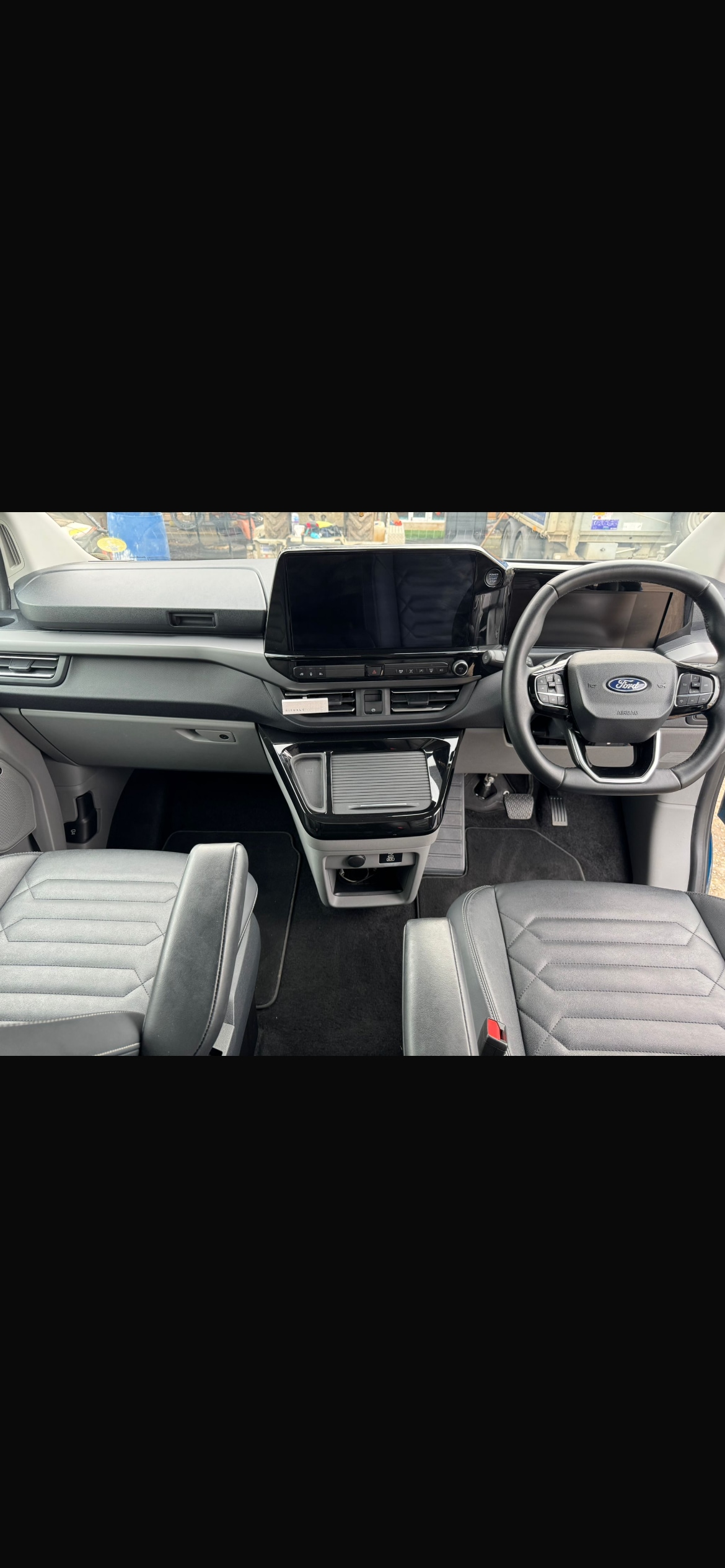 Used Ford Tourneo Custom 2024 for sale - 77906854: Photo 4