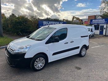2018 (18) - 1.6 BlueHDi 850Kg Enterprise 100ps