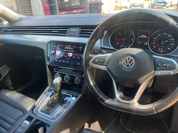 Used Volkswagen Passat 2020 for sale - 79382072: Photo